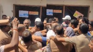 நோன்பு கஞ்சி காய்ச்சுவதில் மோதல்.. கன்னியாகுமரி பள்ளிவாசலில் அடிதடி.. பதற்றம் - போலீஸ் குவிப்பு 