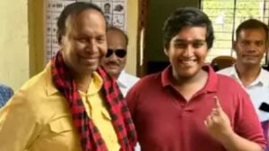  ஓட்டுப் போட ஒன்றரை லட்சம் செலவு..பறந்து வந்த டிஆர் பாலுவின் வாரிசு..! ஆனால் 'அவர்’ ஓட்டு போடலையே!