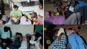  என்ன பாய விரிச்சு படுத்துட்டாங்க! கொசுக்கடியில் விடிய விடிய முழிச்சு..எல்லாம் ’இந்த’ காரணத்துக்கா?