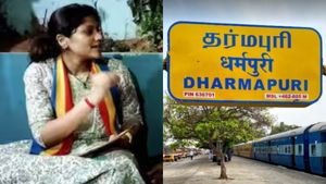  தண்ணீ..தண்ணி..ரெண்டு பிரச்சினையும் தீர்த்துடுவோம்..! தாயாருக்காக தருமபுரியில் தயாராக சங்கமித்ரா.!
