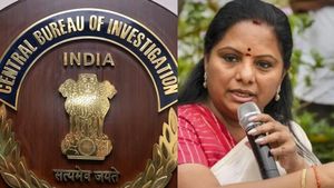 சிறையிலேயே தூக்கிய சிபிஐ.. கேசிஆர் மகள் கவிதா மீண்டும் கைது! மதுபான கொள்கை வழக்கில் அதிரடி