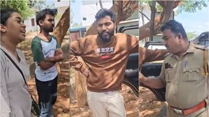  ஒரே காரில் 4 ஆண்களுடன் இளம்பெண் பயணம்.. குமரி போலீஸ் கேட்ட கேள்வி.. கேரள இளைஞர்கள் கடும் வாக்குவாதம் 