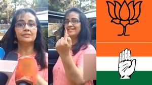 ‛‛எனக்கு தாமரை மலரணும்’’.. நடிகை கீர்த்தி சுரேஷின் தாய் மேனகா ஒரேபோடு! காங்கிரஸ் பிடிக்காது போலயே? 
