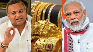உச்சத்தில் தங்கம் விலை.. ஆனா மோடி ஆட்சியில் இருக்கும் வரை குறையாதாம்.. கார்த்தி சிதம்பரம் பரபர 