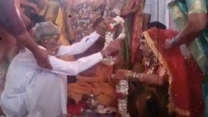 நரை கூடி கிழப் பருவமெய்தி..அந்த கால ஓ காதல் கண்மணி ஜோடி.. 60 ஆண்டுகள் கழித்து திருமணம்! ஏ சூப்பர்பா!