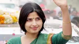 ‛மெயின்புரி’ தெரியுமா? ஒருமுறை கூட மலராத தாமரை.. பாஜகவை கலங்க வைக்கும் அகிலேஷ் மனைவி டிம்பிள் யாதவ்!