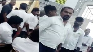 அமைச்சரையே தாக்க முயன்ற திமுகவினர்.. அவசரமாக வெளியேறிய அனிதா ராதாகிருஷ்ணன்.. களேபரமான நெல்லை 