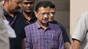 அரவிந்த் கெஜ்ரிவால் முதல்வரா இருந்தா என்ன? சலுகைலாம் கிடையாது.. 20 நிமிட தீர்ப்பில் நீதிபதி அதிரடி 