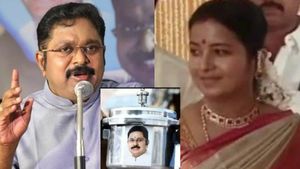 குக்கர் மாதிரி தானே என் கணவரின் முகமும் குண்டாக இருக்கிறது.. டிடிவிக்காக மனைவி அனுராதா கலகல பிரசாரம்