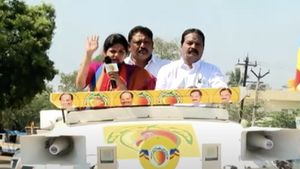  80 வருட கனவு நிறைவேறும்..தருமபுரிக்கு இதையெல்லாம் செய்வேன்..! பட்டியல் போட்ட செளமியா அன்புமணி..!