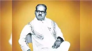 பாரதிதாசன் பிறந்தநாளை ‛உலக தமிழ் நாள்’ ஆக கொண்டாடனும்.. அமெரிக்காவில் தமிழ் அமைப்புகள் தீர்மானம்