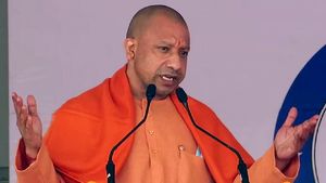 காங்கிரஸ் வென்றால்.. நமது நாட்டில் ஷரியா சட்டத்தை அமல்படுத்துவார்கள்.. யோகி ஆதித்யநாத் பகீர் 