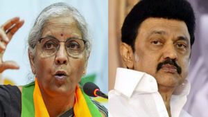 உதயசூரியனா.. நேனு தெலுகுல செப்தானு..! மல்லி மல்லி திருகி திருகி.. தெலுங்கில் மாட்லாடியா நிர்மாலா..!