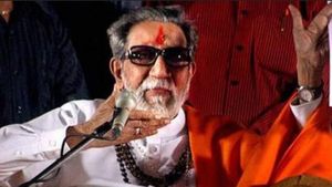 மத பிரிவினை! 6 வருடம் பிரச்சாரம் செய்ய தேர்தல் ஆணையம் தடை! அன்று பால் தாக்கரேவுக்கு நடந்தது தெரியுமா 