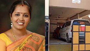  கோவையில் திமுக முக்கிய நிர்வாகி வீட்டில் ஐ.டி ரெய்டு.. வீடு முழுவதும் சல்லடை போட்ட 10+ அதிகாரிகள்!