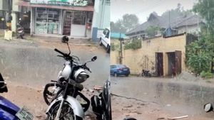  கொளுத்தும் வெயிலுக்கு பிரேக்! நெல்லை, குமரியை மொத்தமாக நனைத்த மழை.. மக்கள் மகிழ்ச்சி 
