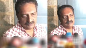  ஏதோ ஒரு மாற்றம் இருக்கு.. வாக்காளர்கள் ஆர்வமாக இருக்காங்க.. பிரகாஷ் ராஜ் சொல்றதை பாருங்க 