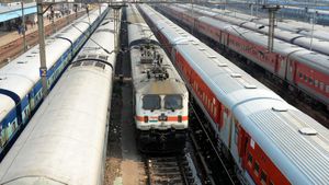 ரயில்வேக்கு கொட்டி கொடுக்கும் தமிழ்நாடு.. அதிக வருவாய் வழங்கும் ஸ்டேஷன்கள்.. எதெல்லாம் பாருங்க