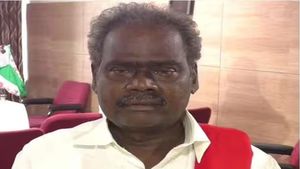 இதய நோயால் பாதிக்கப்பட்ட நாகை எம்.பி. செல்வராசு.. இன்று அதிகாலை காலமானார்! 