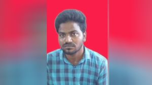 டாக்டர் பாக்குற வேலையா இது? ட்யூட்டி நேரத்தில் ‘அந்த’ டார்ச்சர்.. செவிலியர் எடுத்த விபரீத முடிவு! 