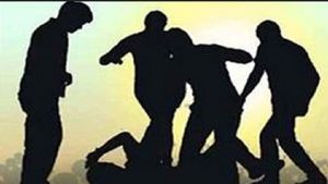  பிரபல தனியார் பல்கலைக்கழக மாணவர்கள் திடீர் மோதல்.. மாணவர் காயம்.. போலீசார் விசாரணை!
