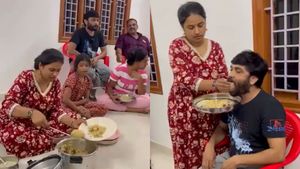 சினேகன்- கனிகா வீட்டில் நடப்பதை எல்லாம் பார்த்தால்! ஆஹா மலரும் நினைவுகள் திரும்புதே! 