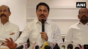 INDIA இந்தியாவுல ஆட்சிக்கு வரட்டும்.. ராமர் கோவில்ல என்ன நடக்குதுனு பாருங்க! காங்.தலைவர் சொன்ன ப்ளான்