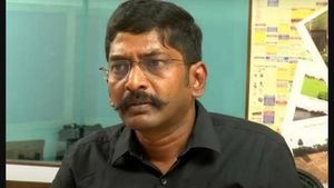  அவதூறு..தமுப வீரலட்சுமி, சேலம் திருச்சி பெண் போலீசார் புகார்! சவுக்கு சங்கர் மீது மொத்தம் 6 வழக்கு! 