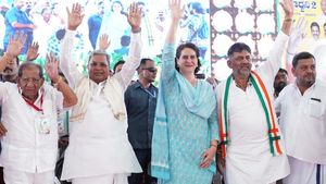 என்னது.. நாங்க என்ன செஞ்சோமா? இந்தாங்க சாதனை பட்டியல்! பாஜகவை சல்லி சல்லியாக நொறுக்கிய பிரியங்கா!