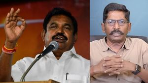 அராஜக பாசிச குணம்..கைதான சவுக்கு சங்கர்! சவுக்கு மீடியாவுக்கு ஆதரவாக எடப்பாடி! அனல் பறக்கும் அறிக்கை