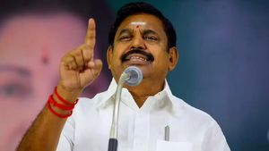 சோதனை மேல் சோதனை லிஸ்ட் எடுத்த எடப்பாடி! எல்லாமே மோசம்..கண்டிப்பா சேஞ்ச் வரும்..இப்படி சொல்லிட்டாரே!