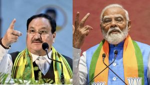 மோடியால் பாஜக வளர்ந்திருக்கலாம்.. ஆனால், ஆர்எஸ்எஸ் இல்லாமல் செயல்பட முடியாது.. ஏன் தெரியுமா? 