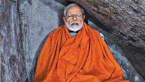  மீண்டும் தமிழ்நாடு வரும் பிரதமர் மோடி.. தேர்தல் ரிசல்ட்டுக்கு முன்பாக குமரி முனையில் தியானம்!