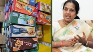 கோபிச்செட்டிபாளையத்தில் காலாவதியான ஆவின் பிஸ்கட்! பாஜக எம்எல்ஏ வானதி சீனிவாசன் கண்டனம் 