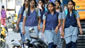தமிழகத்தில் பள்ளிகள் திறப்பு தள்ளிவைப்பு! கோடை வெயிலால் ஜுன் 10ல் பள்ளி திறக்கப்படும் என அறிவிப்பு