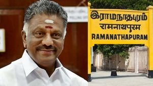 #Exclusive செம உற்சாகத்தில் ஓபிஎஸ்.. ராமநாதபுரத்தில் நடந்தது இதுதான்.. புட்டுப் புட்டு வைத்த புள்ளி!