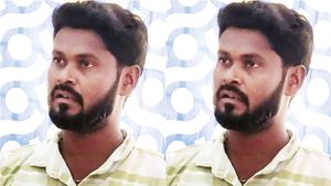 லஞ்சம் கொடுக்காமல் பட்டா பெயர் மாற்றம் சாத்தியமா? கையும் களவுமாக சிக்கி கைதான விஏஓ.. தீர்வு என்ன? 