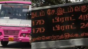 ஏ டூ இசட் எல்லாமே ஒரே இடத்தில்.. இனி பஸ் ஸ்டாண்டில் இந்த போர்டுதான் இருக்கும்.. பயணிகளுக்கு குட் நியூஸ் 