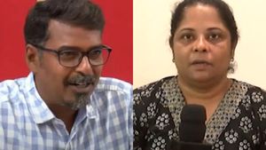டெல்லியில் கைதான பெலிக்ஸ் ஜெரால்டு..எங்கே இருக்கிறார்? உயிருக்கு ஆபத்து.. கண்ணீருடன் மனைவி வீடியோ!