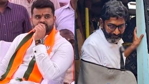 சவுக்கு சங்கருக்கு நடந்த அதே சம்பவம்.. பிரஜ்வல் ரேவண்ணா கைதின்போது எஸ்ஐடி தந்த முக்கிய ‛மெசேஜ்’.. 