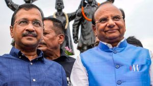  கெஜ்ரிவாலுக்கு எதிராக என்.ஐ.ஏ விசாரணை.. பரிந்துரை செய்த டெல்லி ஆளுநர்.. நாட்டிலேயே முதல் முறை!