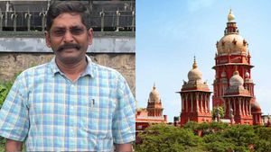 கோவை சிறையிலிருந்து மாற்றுங்கள்.. சவுக்கு சங்கர் வைத்த கோரிக்கை.. உயர்நீதிமன்றம் முக்கிய உத்தரவு 