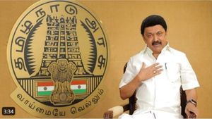 பிரதமராக ஸ்டாலினை முன்மொழிய சான்ஸ்? பாஜகவில் 50% புதிய அமைச்சர்கள்.. மோடி தியானத்தின் முழு ரகசியம்!