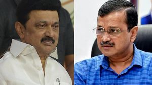 கெஜ்ரிவாலுக்கு இடைக்கால ஜாமீன் கிடைத்ததுமே.. பூரித்த முதல்வர் முக ஸ்டாலின்.. கொடுத்த ரியாக்‌ஷன்! 