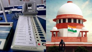 வாக்குப்பதிவு விவரங்களில் குளறுபடி.. 48 மணி நேரத்தில் வெளியிடக் கோரி சுப்ரீம் கோர்ட்டில் வழக்கு!