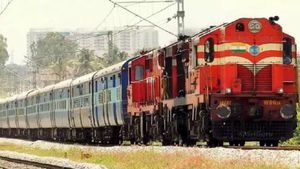 சென்னை - ராமநாதபுரம் இடையே சிறப்பு ரயில்.. ரயில்வேயின் முக்கிய அறிவிப்பு.. பயணிகள் ஹேப்பி 