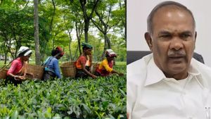  மாஞ்சோலை தேயிலைத் தோட்ட தொழிலாளர்களுக்கு நல்ல செய்தி.. சபாநாயகர் அப்பாவு சொன்ன முக்கியமான விஷயம் 