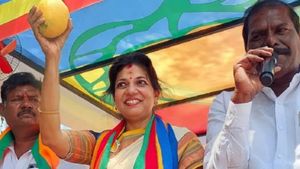 அரூர் (தனி) பெட்டியை திறந்ததுமே.. தலைகீழாக திரும்பிய ரிசல்ட்! சவுமியா தோற்க காரணமே இதுதான்!
