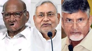 நிதிஷ் குமார், சந்திரபாபு நாயுடுவிடம் பேச்சுவார்த்தை நடந்ததா? சரத் பவார் கொடுத்த பரபர விளக்கம் 