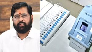 ஷிண்டே தரப்பு வேட்பாளருக்கு சென்ற EVM மெஷினின் OTP.. மும்பை தொகுதி வாக்கு எண்ணிக்கையில் முறைகேடு? 